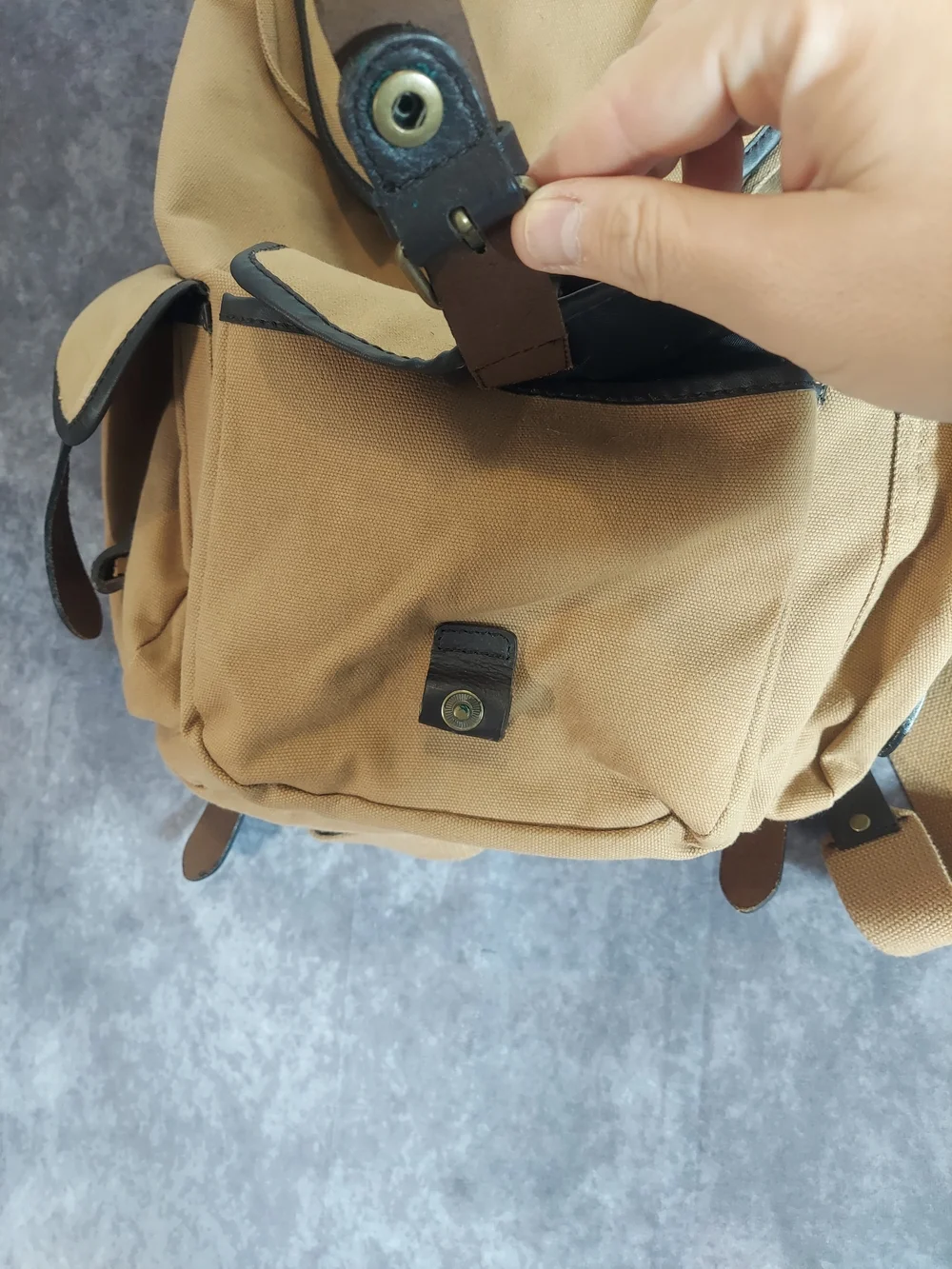 VTG GAP Canvas Military Rucksack Backpack Khaki Brown Leather Trim Utility